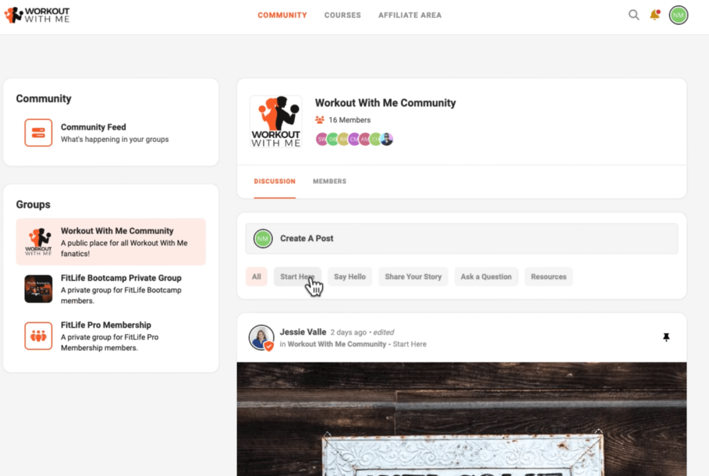 clickfunnels community builder